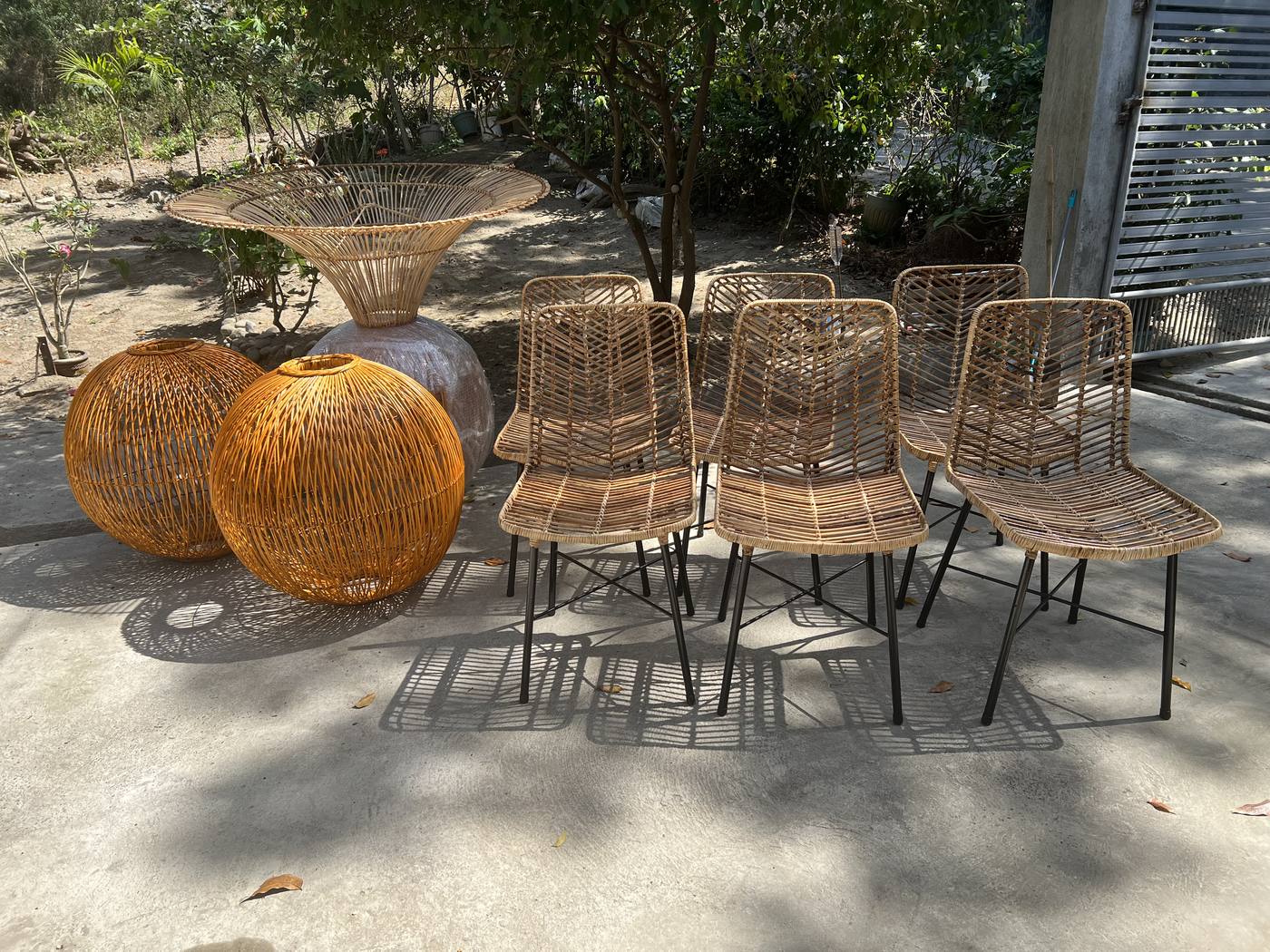 Rattan chairs bulk delivery