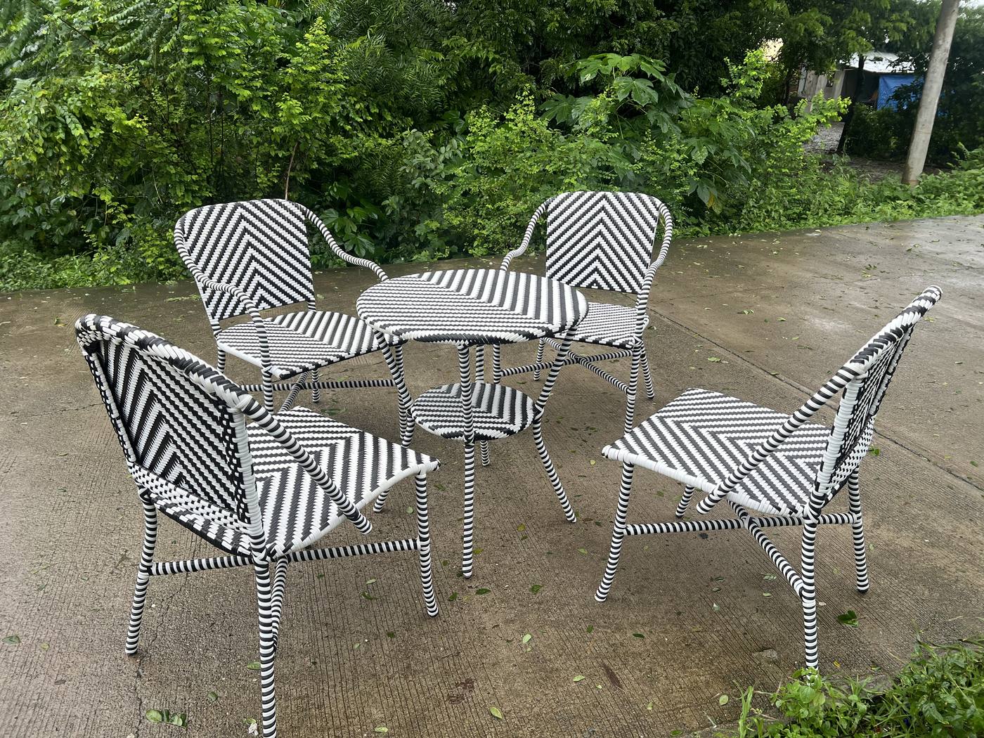 Black white bistro chairs